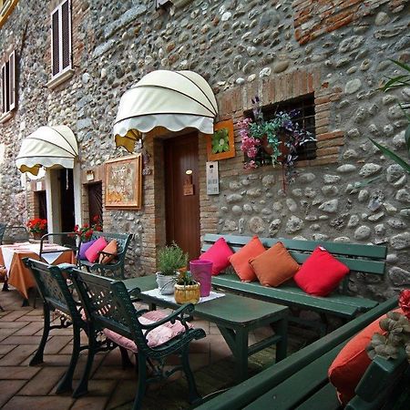 Al Borgo Antico Affittacamere Bedizzole Exterior foto