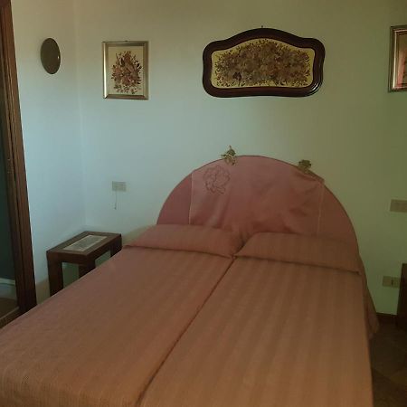 Al Borgo Antico Affittacamere Bedizzole Exterior foto